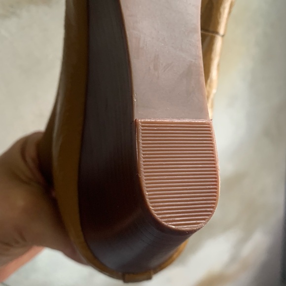 NEVER WORN!!! - Picture 5 of 5